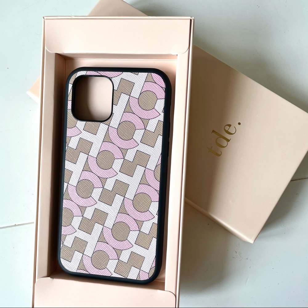 The Daily Edited iPhone 12/12 Pro Logomania Case